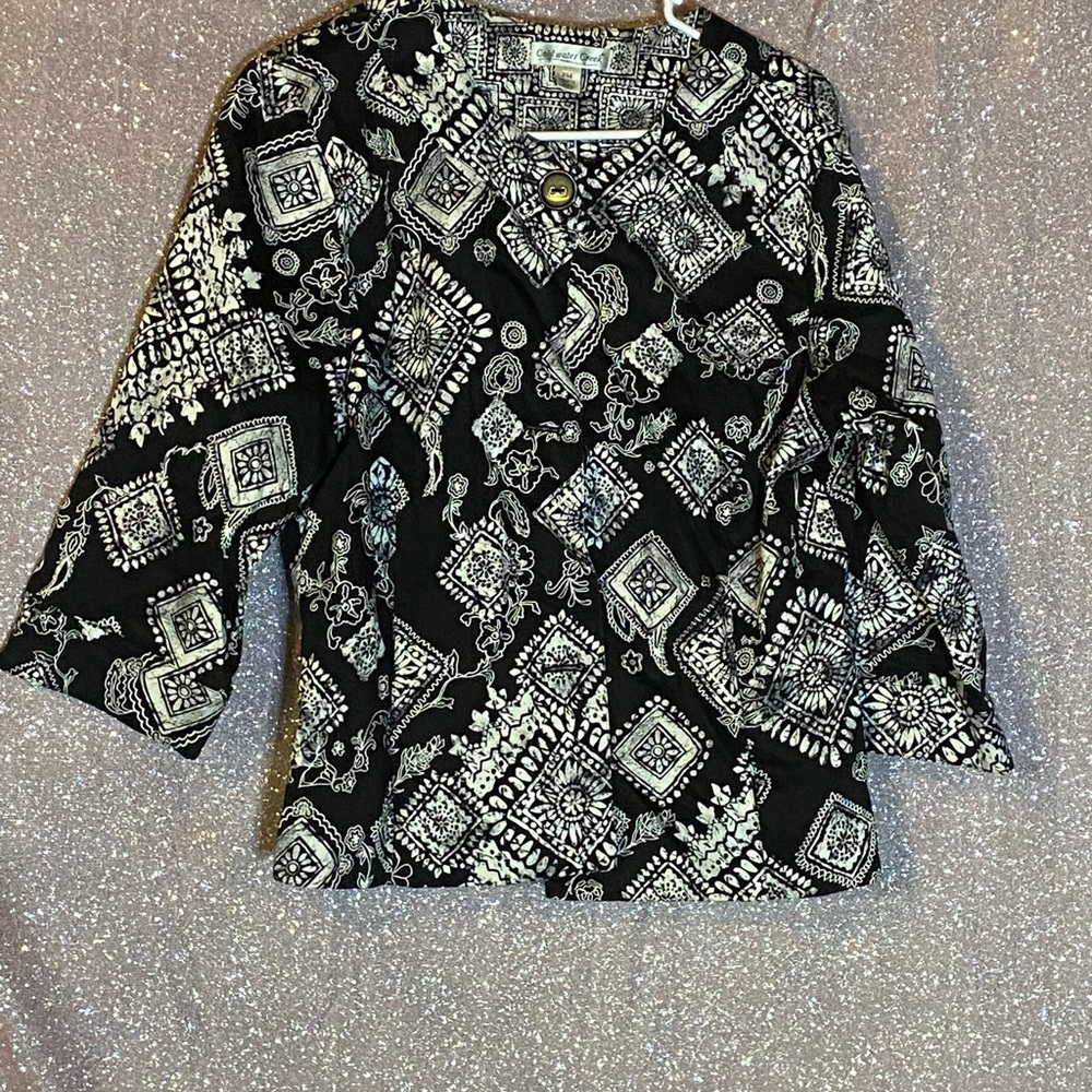 Women’s Black Jacket